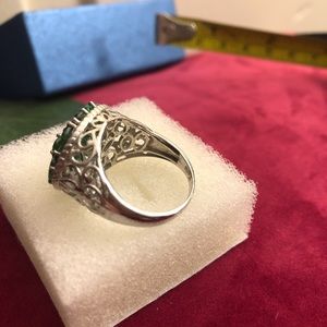 Chrome diopside ring